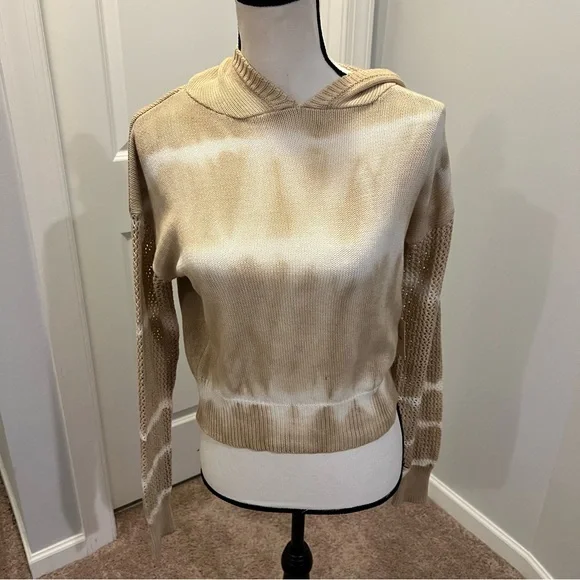 super down
tallie hooded sweater
NWT beige and white size xs - Picture 4 of 14